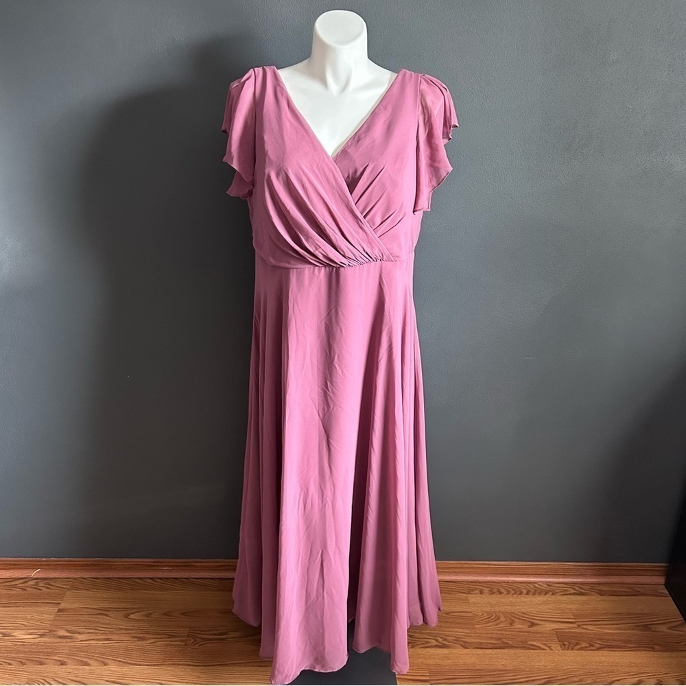 David's Bridal Mauve Flutter Sleeve Bridesmaid Dress - Picture 7 of 12